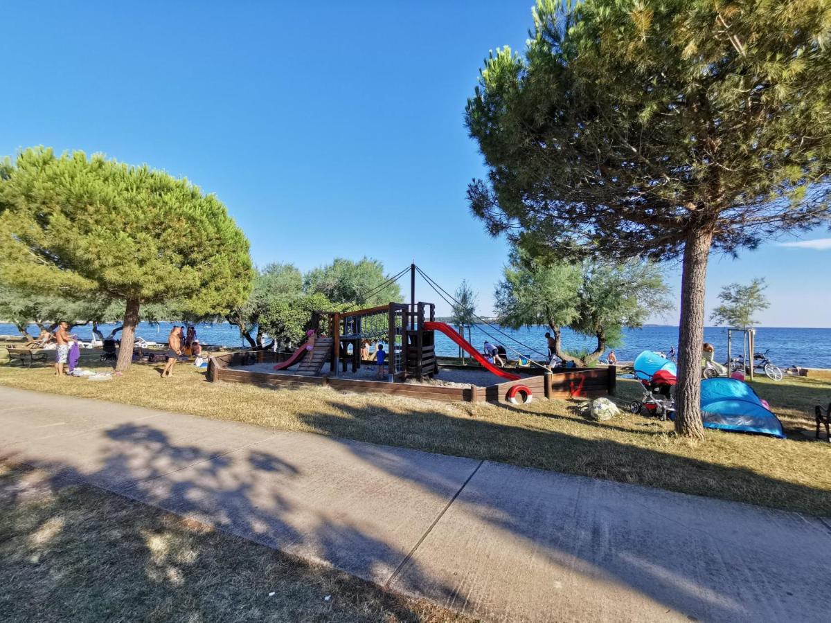 Aria Deluxe Superior 5 Star Apartment, Your Piece Of Heaven By The Sea & Park, With Sea & Park View Novigrad Istria Exterior foto