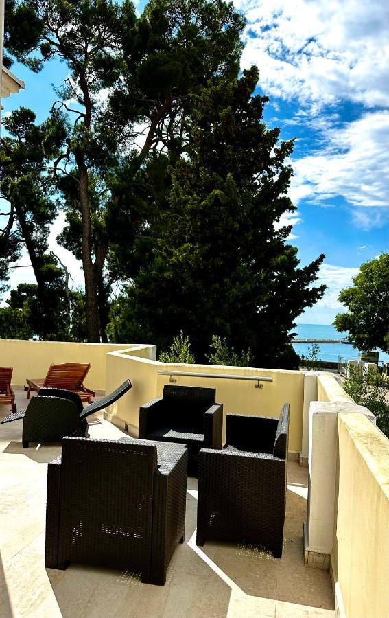 Aria Deluxe Superior 5 Star Apartment, Your Piece Of Heaven By The Sea & Park, With Sea & Park View Novigrad Istria Exterior foto